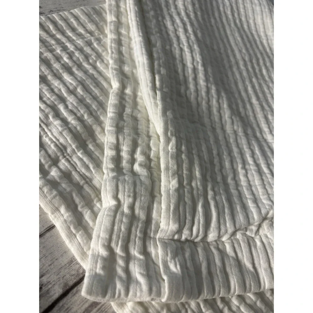Pottery Barn Ribbed Thick Organic Cotton Pillow Sham White KING ONE